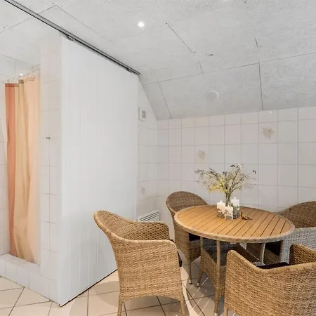 Thomine - 1-5km From The Sea By Interhome