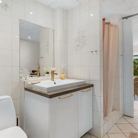 Holiday home Thomine - 1-5km From The Sea By Interhome *